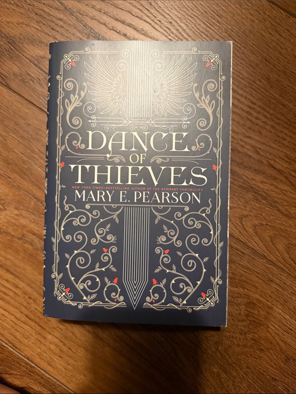 Dance of Thieves by Mary E. Pearson - Navy & Gold Cover